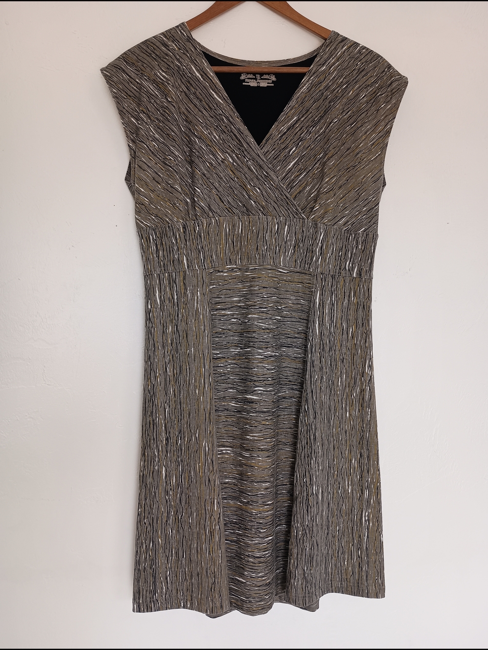 Royal Robbins Gray Taupe and Mustard Midi Dress